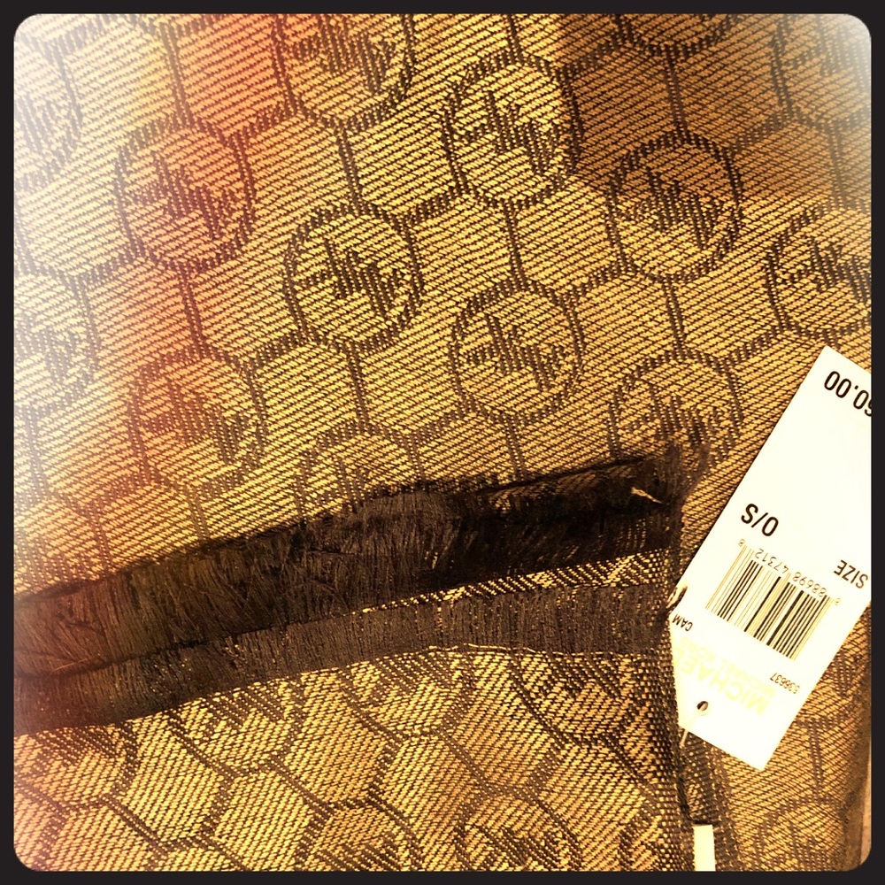 Michael Kors scarf